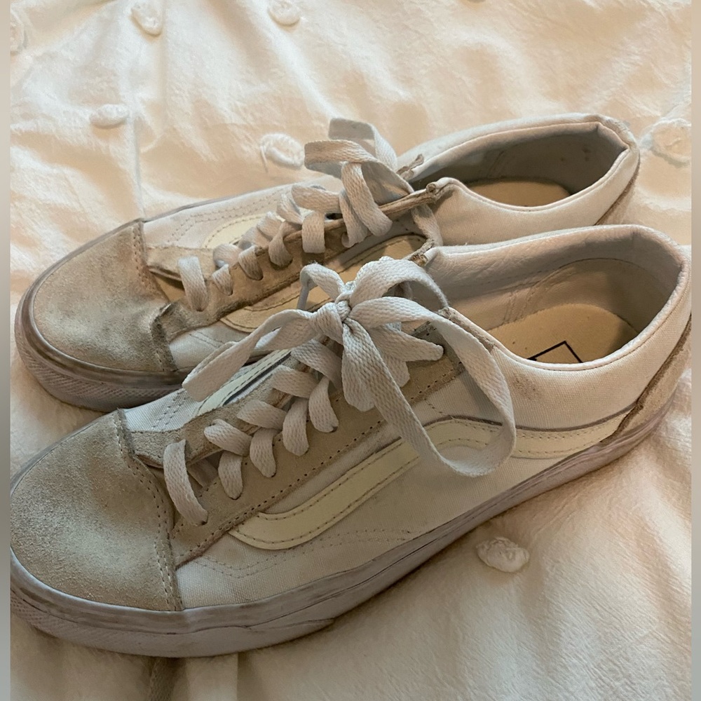 Women’s vans
